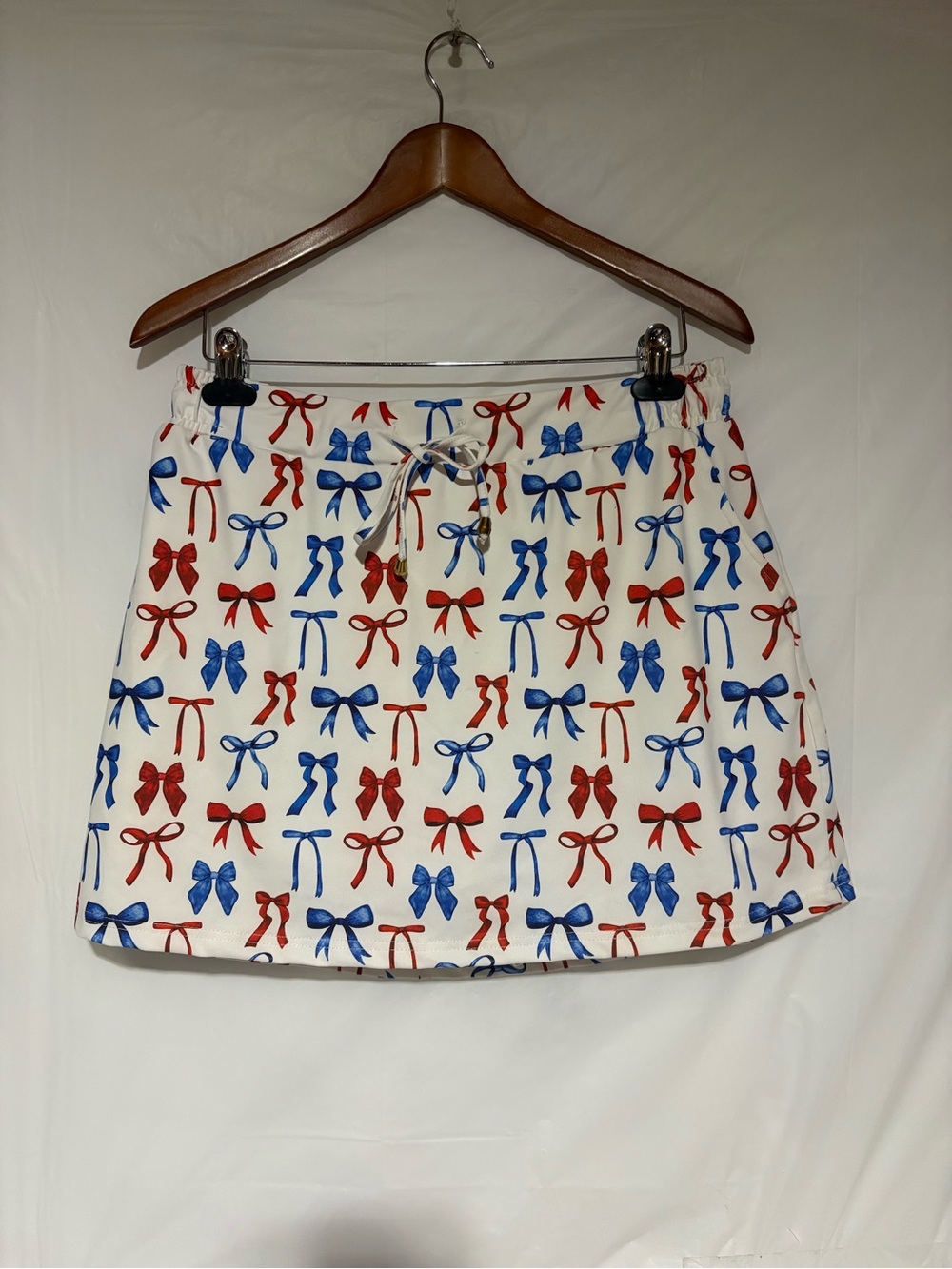Jess Lea White Skort with Red & Blue Bow Print